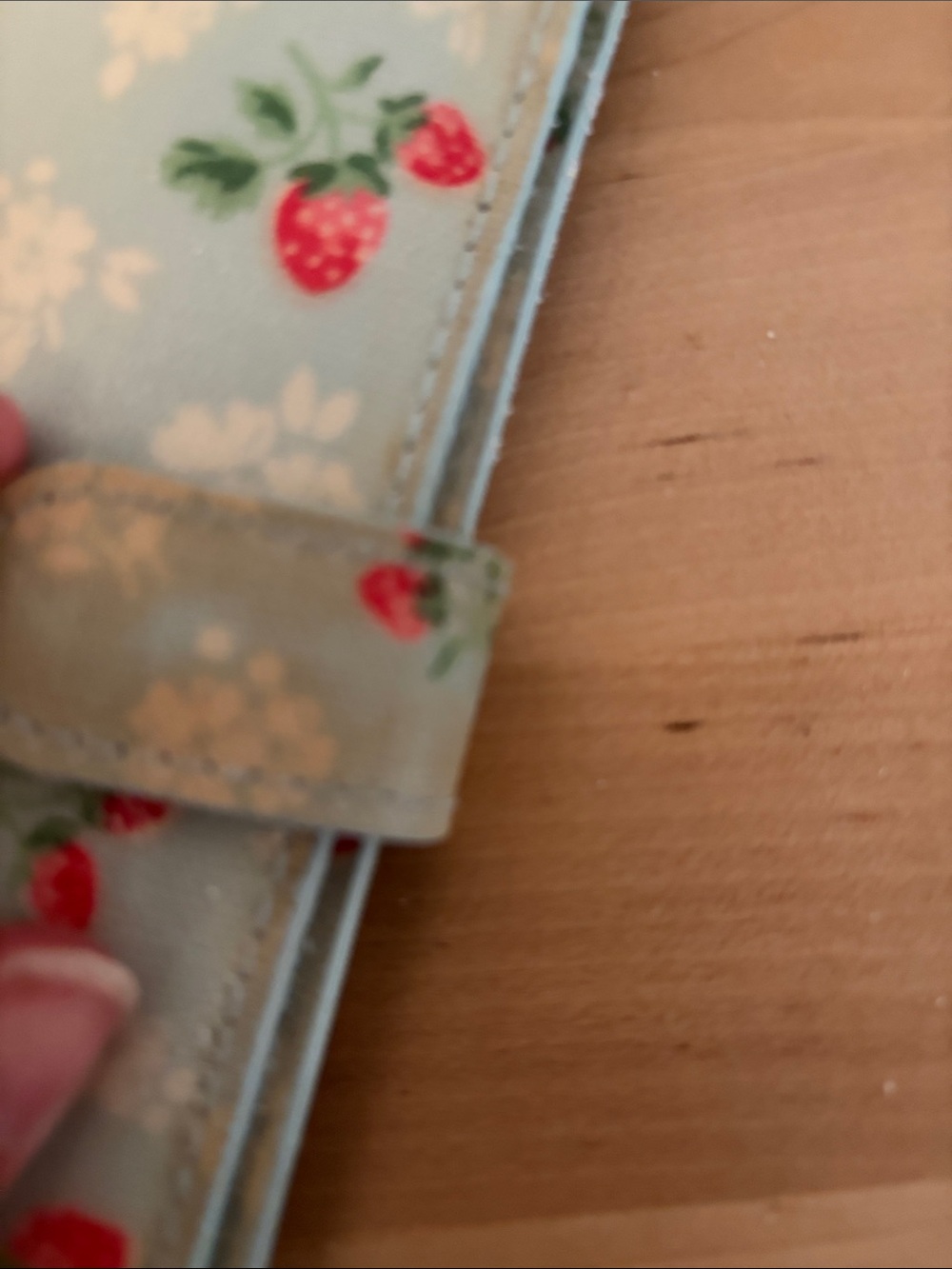 Cath Kidston Portfolio Wallet - Picture 3 of 7